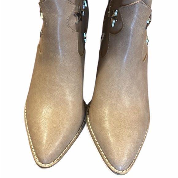 Ccocci Star Studded Western Booties Size 7 Taupe Pull On Pointed Toe Block Heel - Picture 4 of 13
